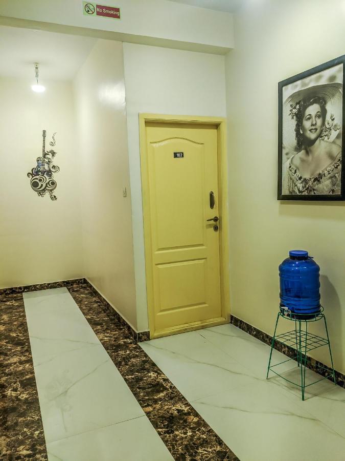 สปอร์ต ไอค่อน สวีท Hotel Yelahanka ภายนอก รูปภาพ