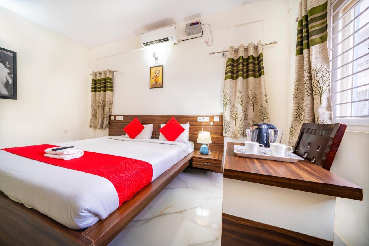สปอร์ต ไอค่อน สวีท Hotel Yelahanka ภายนอก รูปภาพ